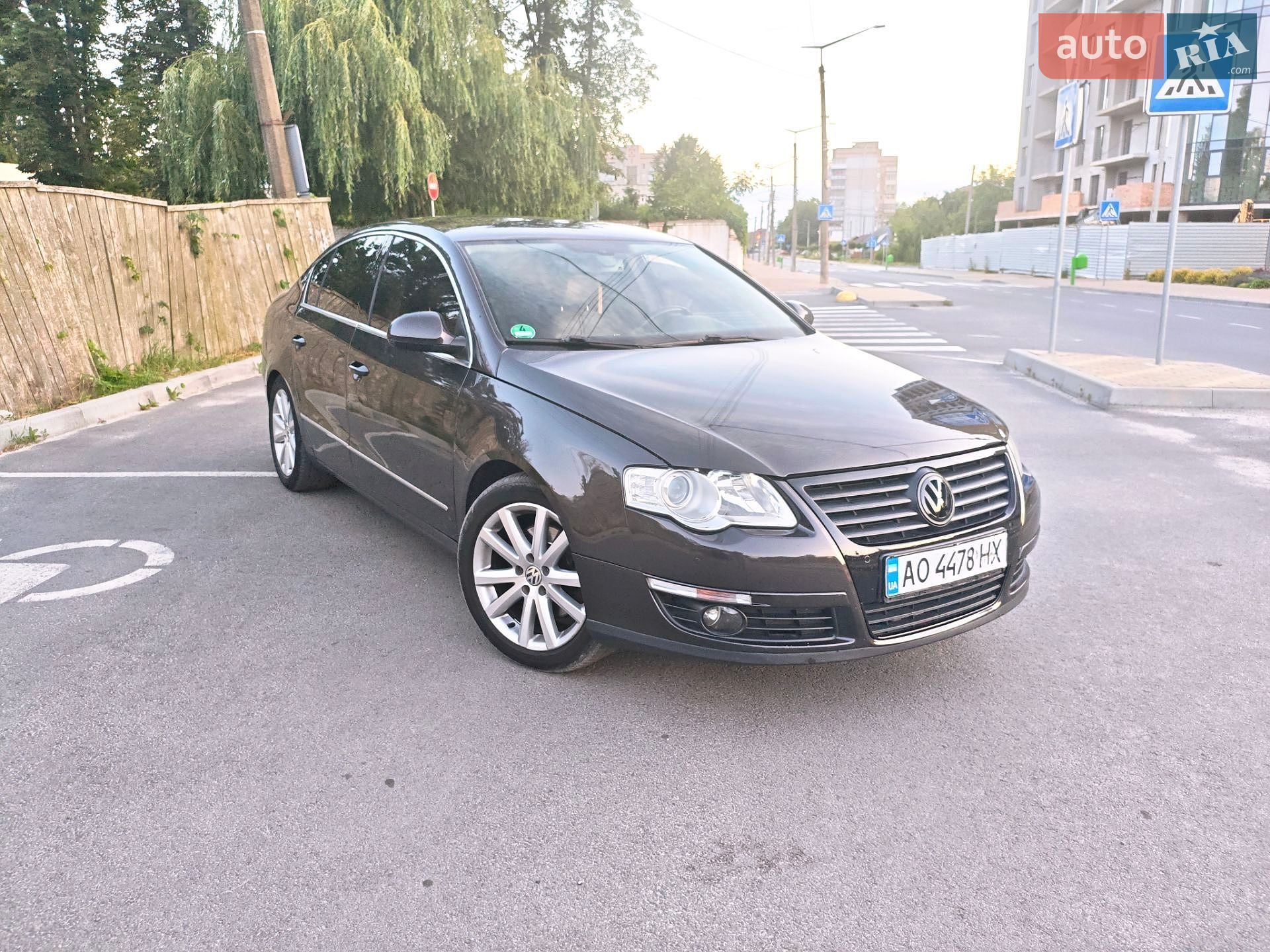 Volkswagen Passat 2006 VIN WVWZZZ3CZ7P046881 фото оголошення 2 з 13