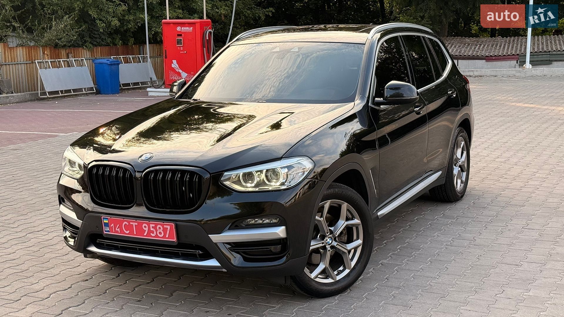 BMW X3 2019 VIN 5UXTY5C05L9B76977 фото оголошення 2 з 38