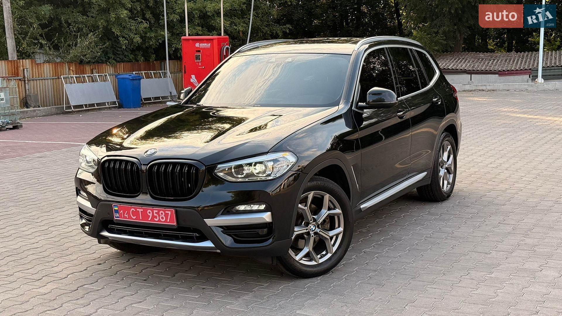 BMW X3 2019 VIN 5UXTY5C05L9B76977 фото оголошення 3 з 38