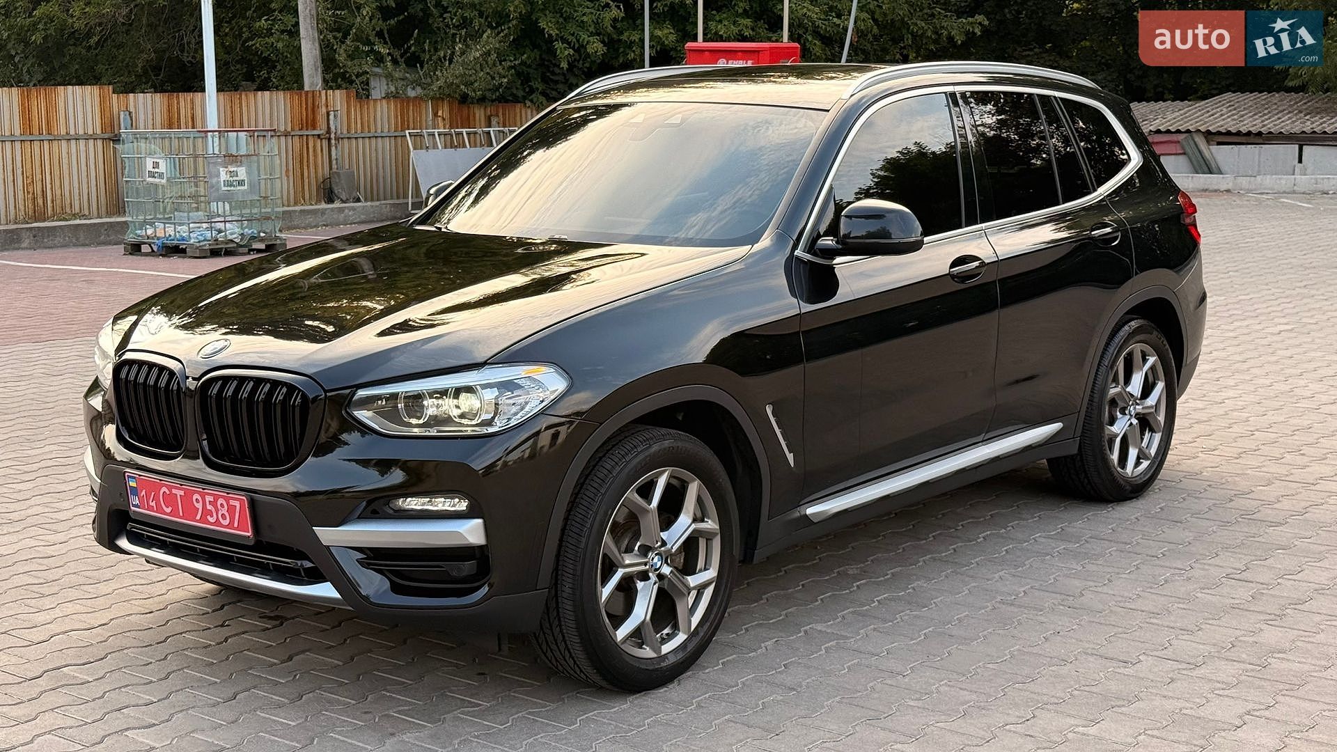 BMW X3 2019 VIN 5UXTY5C05L9B76977 фото оголошення 4 з 38