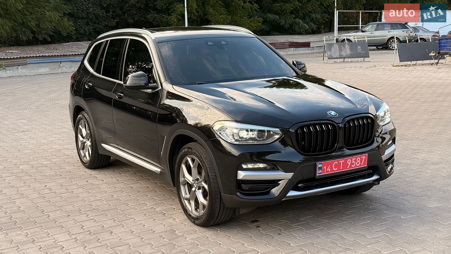 BMW X3 2019 VIN 5UXTY5C05L9B76977 фото оголошення 17 з 38