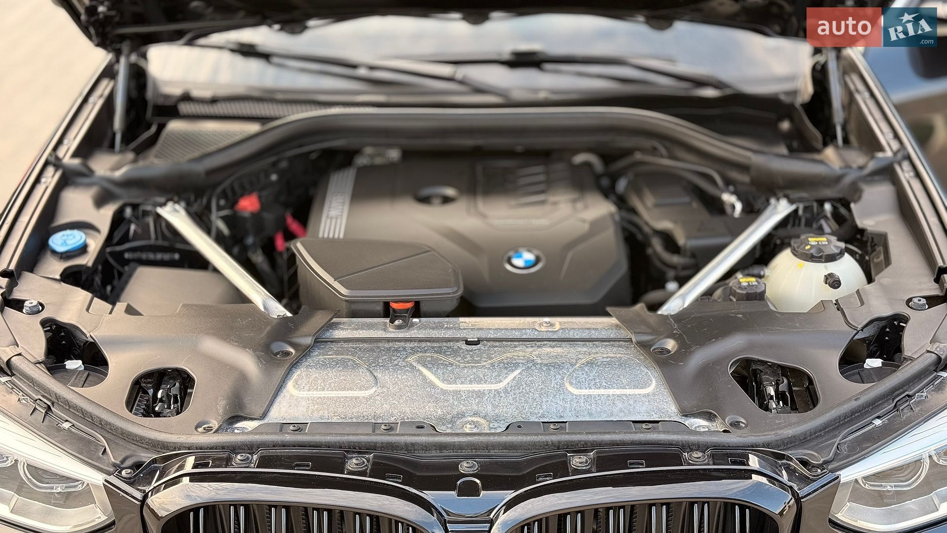 BMW X3 2019 VIN 5UXTY5C05L9B76977 фото оголошення 38 з 38