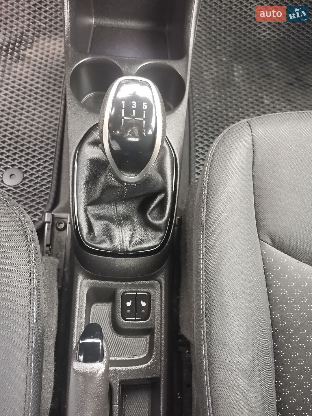 Opel Karl 2016 VIN W0LDD6E79GC630475 фото оголошення 15 з 22