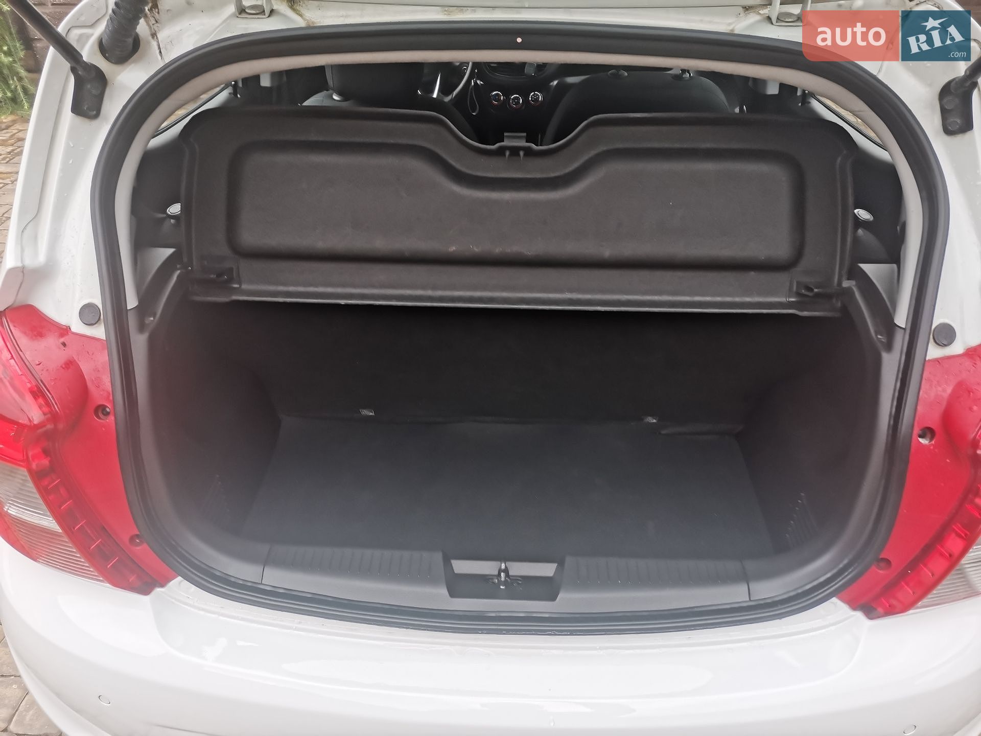 Opel Karl 2016 VIN W0LDD6E79GC630475 фото оголошення 21 з 22