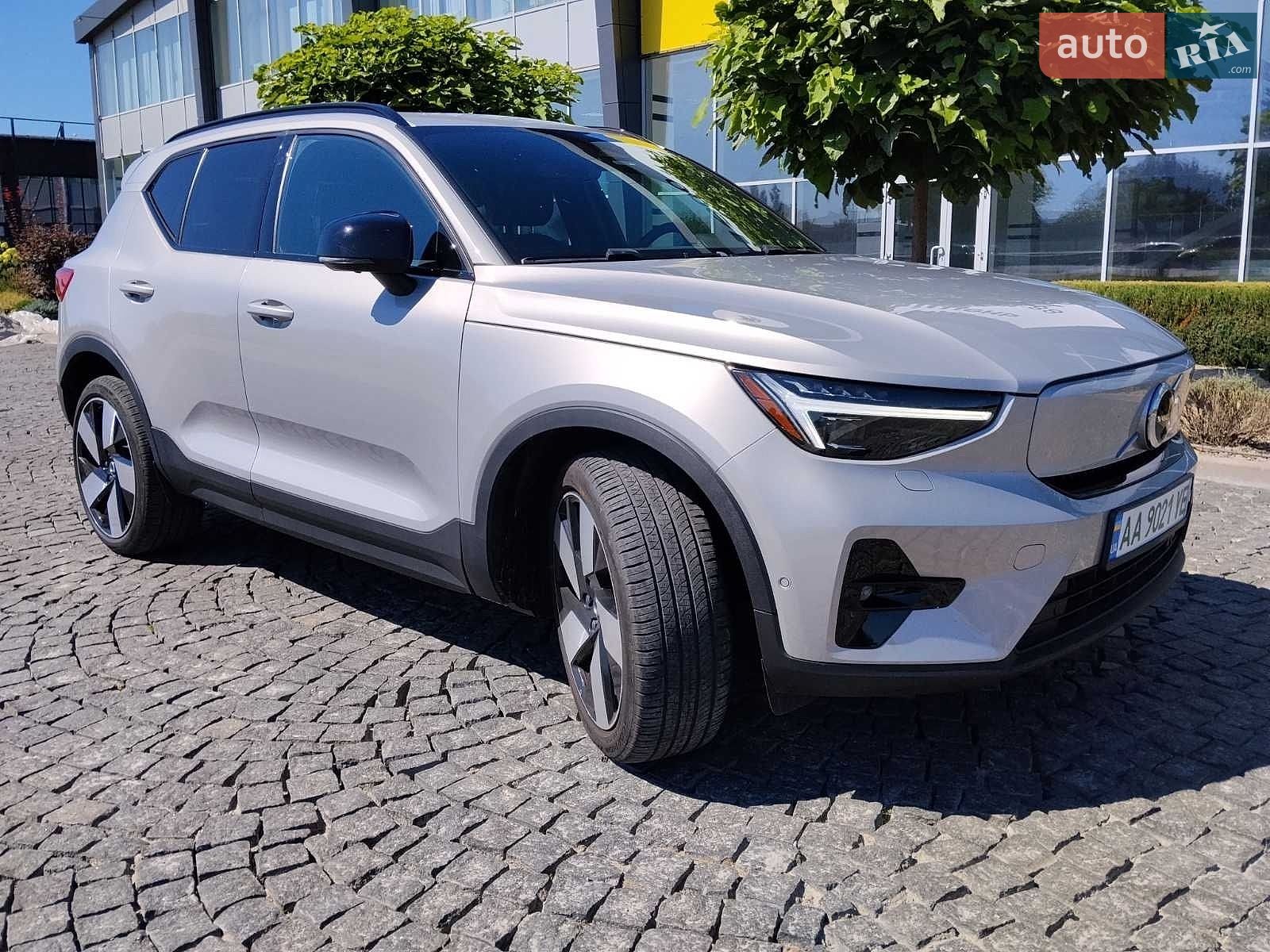 Volvo XC40 Recharge 2023 VIN YV4ER3XM6R2248306 фото оголошення 5 з 22