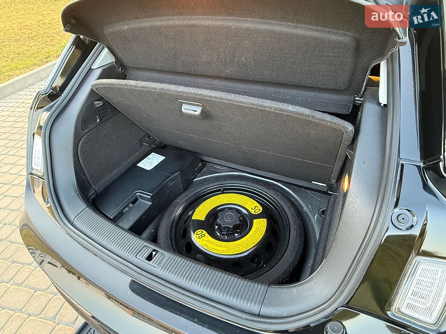 Audi A1 2015 VIN WAUZZZ8X7GB044639 фото оголошення 7 з 16
