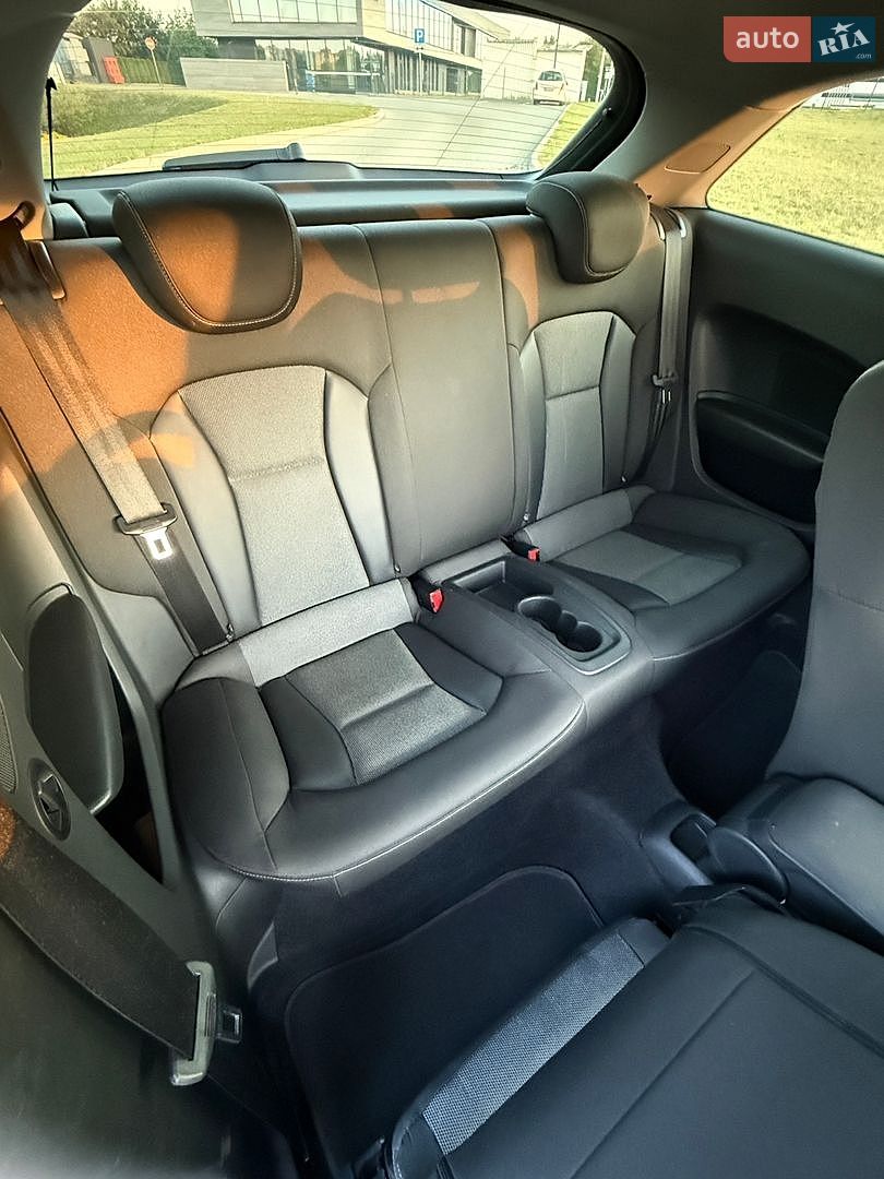 Audi A1 2015 VIN WAUZZZ8X7GB044639 фото оголошення 11 з 16