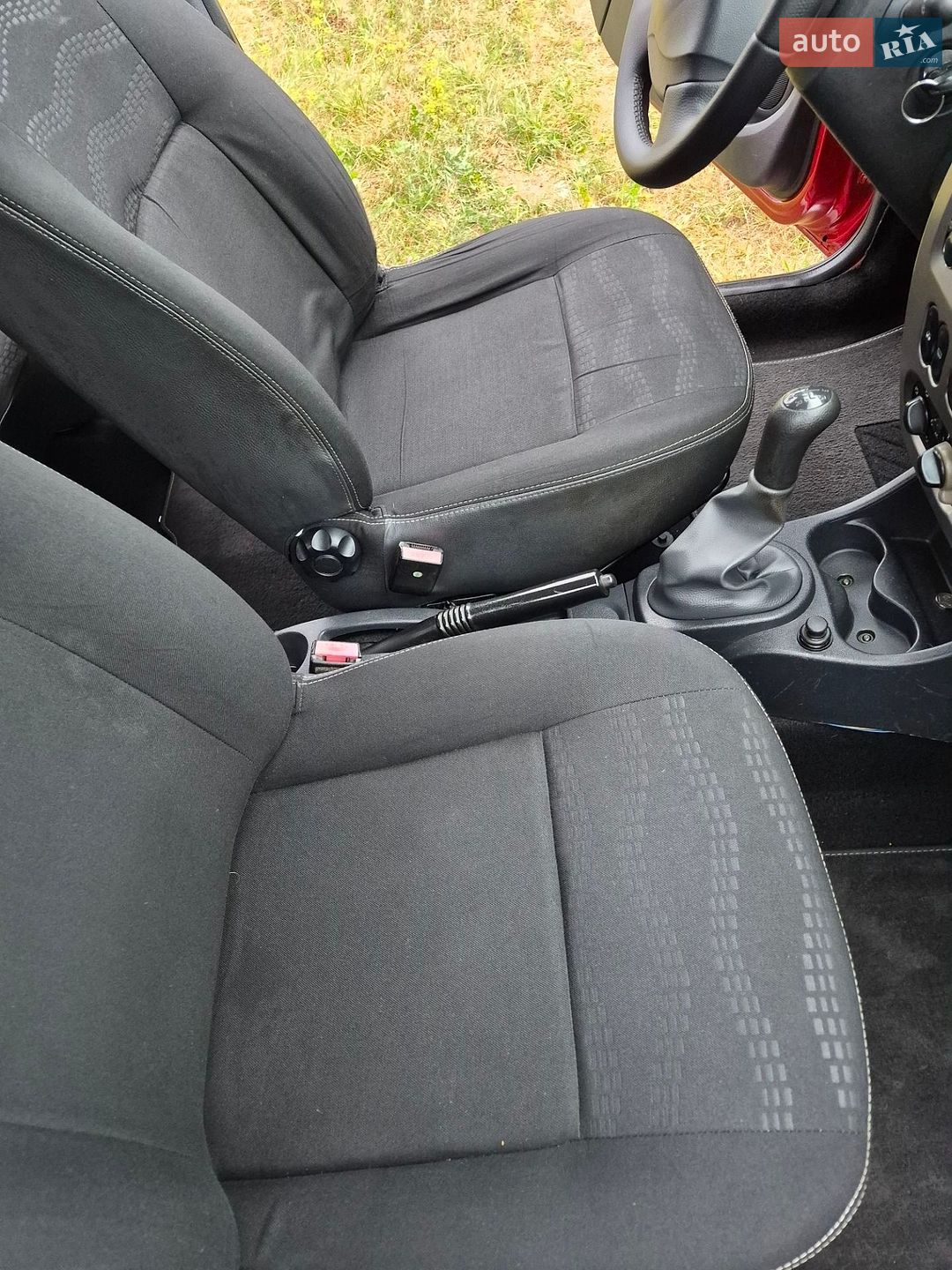 Dacia Sandero StepWay 2010 VIN UU1BSDAFK42603419 фото оголошення 27 з 41