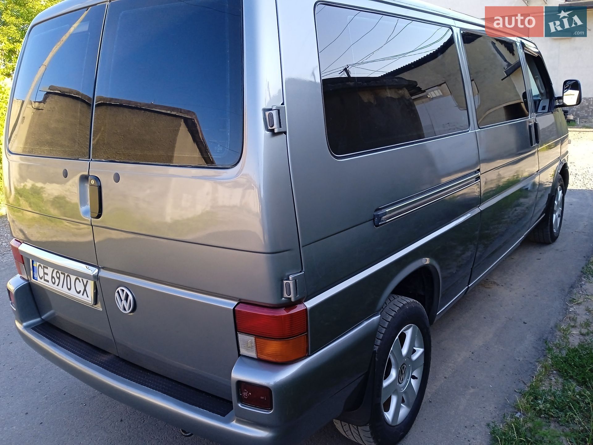 Volkswagen Transporter 2002 VIN WV1ZZZ70Z2X072580 фото оголошення 7 з 28