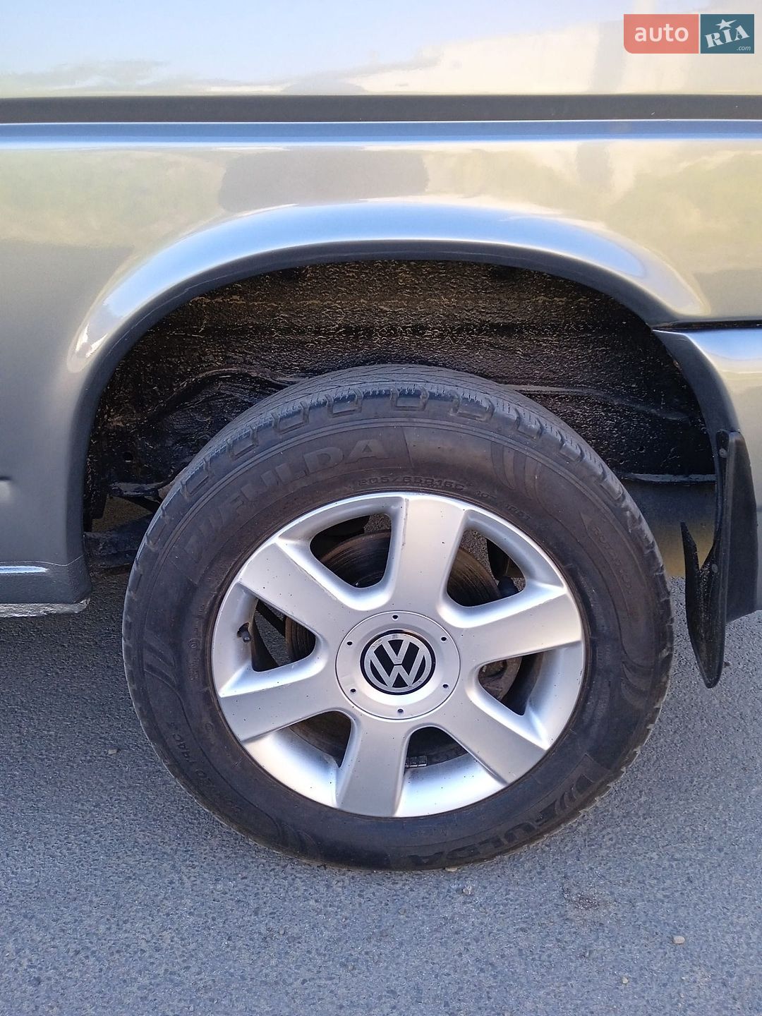 Volkswagen Transporter 2002 VIN WV1ZZZ70Z2X072580 фото оголошення 8 з 28