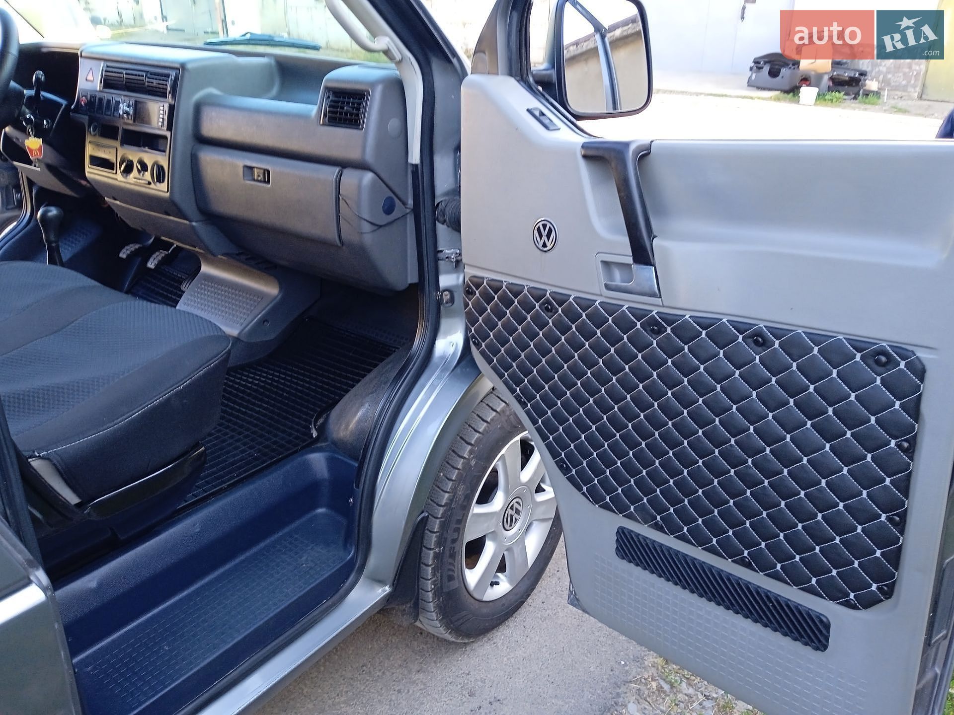 Volkswagen Transporter 2002 VIN WV1ZZZ70Z2X072580 фото оголошення 22 з 28