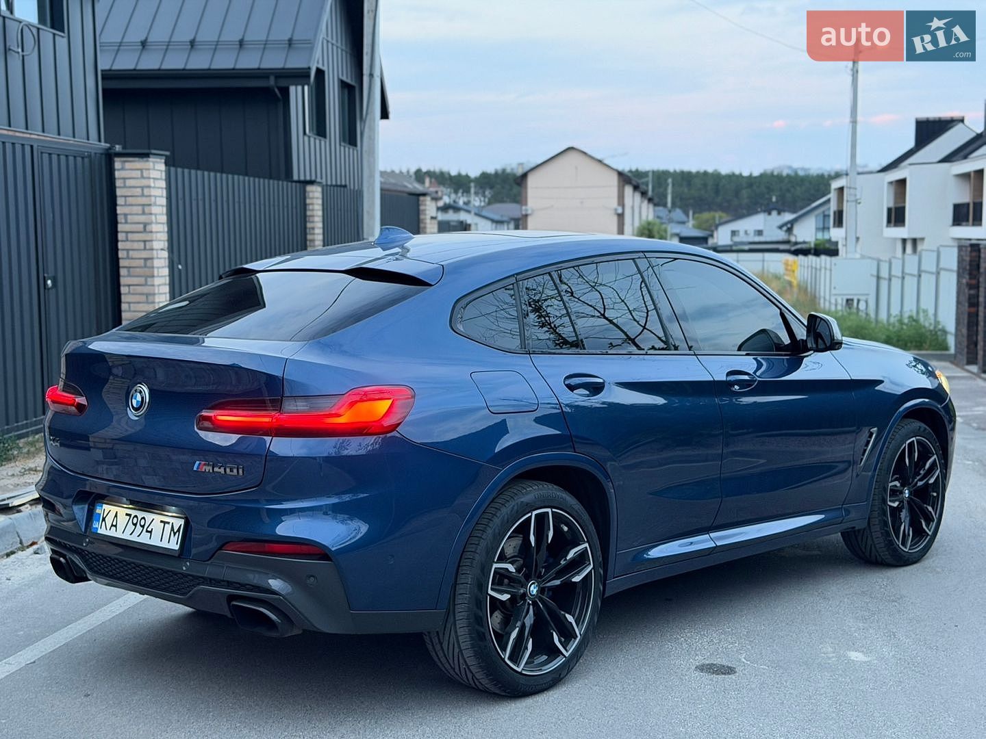 BMW X4 2018 VIN 5UXUJ5C51KLJ62772 фото оголошення 6 з 25