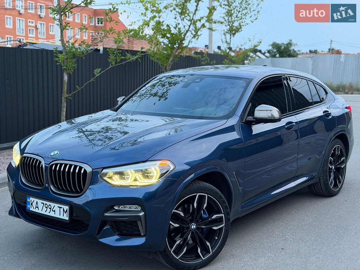 BMW X4 2018 VIN 5UXUJ5C51KLJ62772 фото оголошення 7 з 25