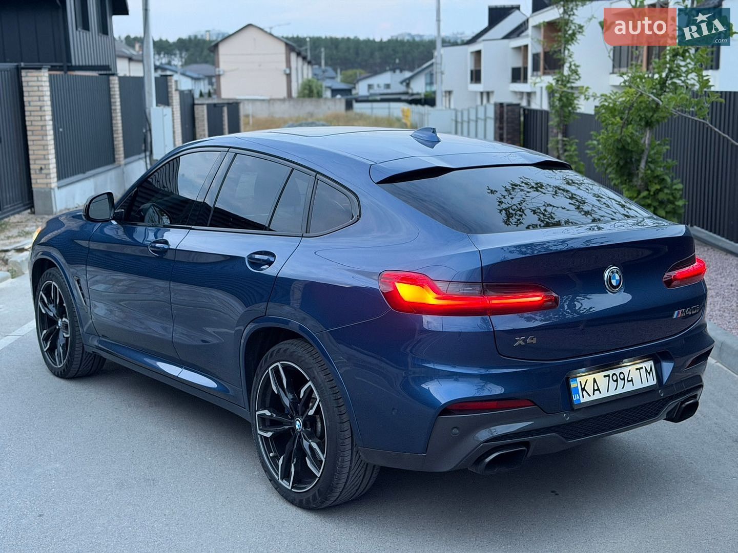 BMW X4 2018 VIN 5UXUJ5C51KLJ62772 фото оголошення 17 з 25