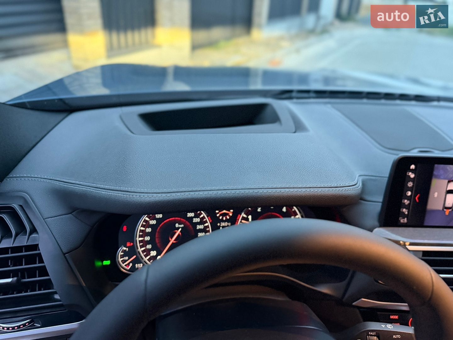 BMW X4 2018 VIN 5UXUJ5C51KLJ62772 фото оголошення 24 з 25