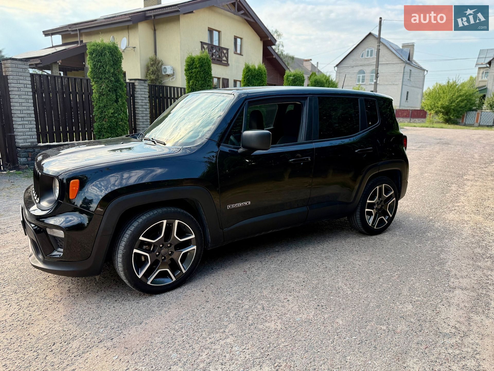 Jeep Renegade 2020 VIN ZACNJCAB4MPM35699 фото оголошення 21 з 40