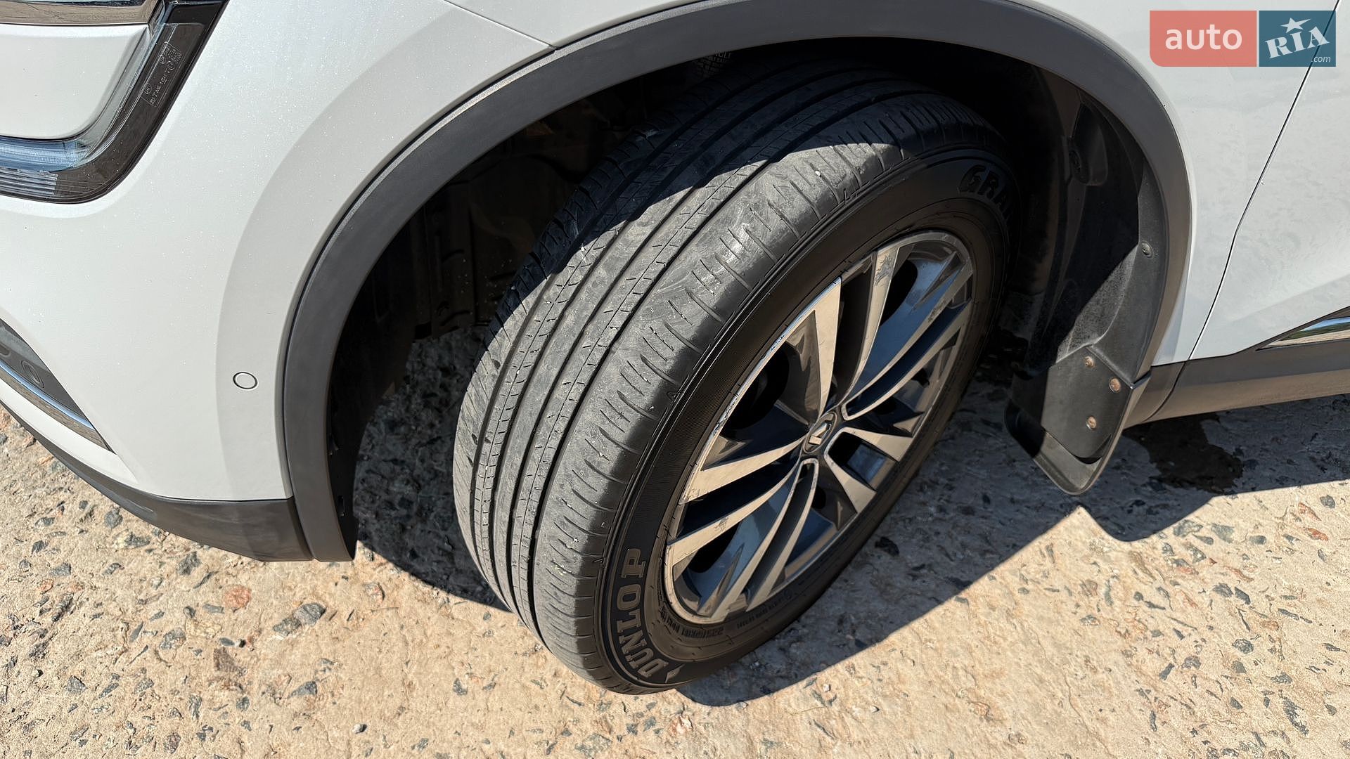 Renault Koleos 2018 VIN VF1RZG002JC301549 фото оголошення 9 з 23