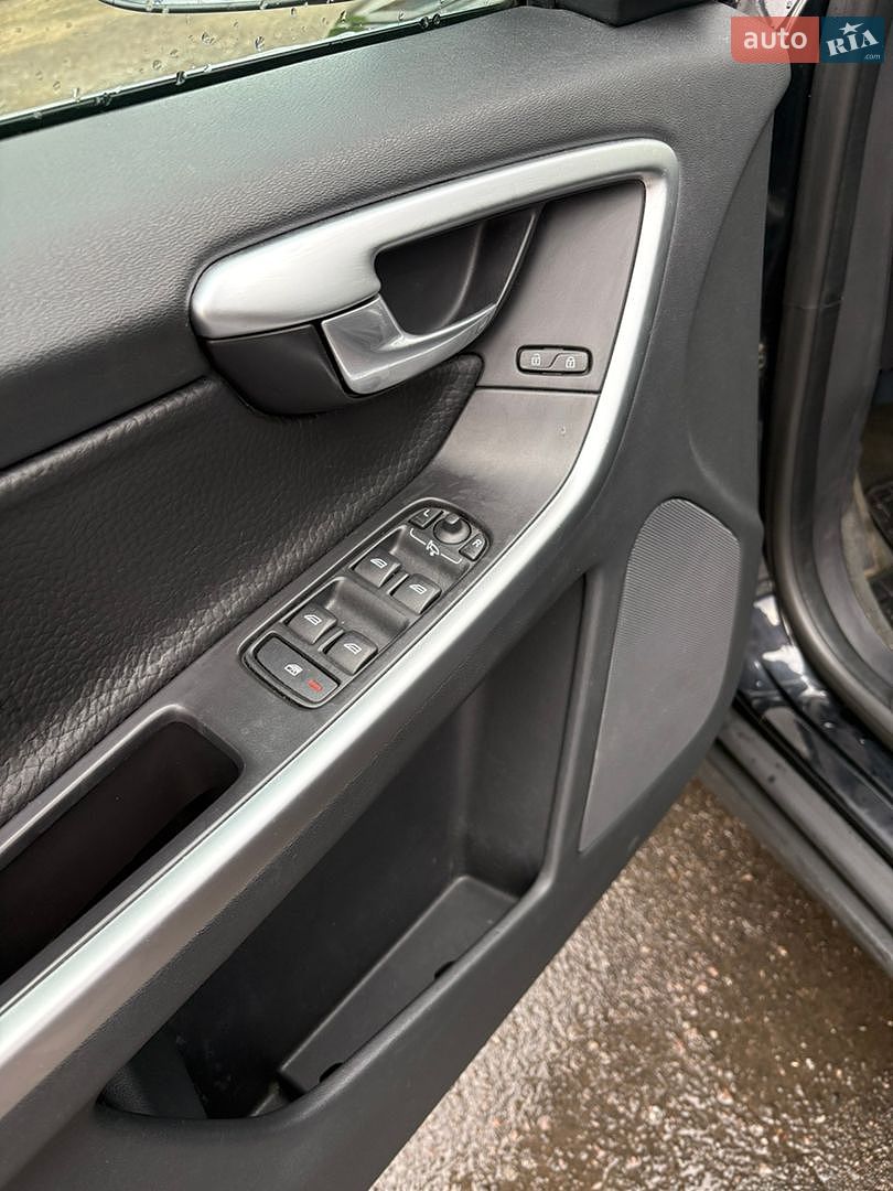 Volvo XC60 2010 VIN YV1DZ7056B2142257 фото оголошення 30 з 53