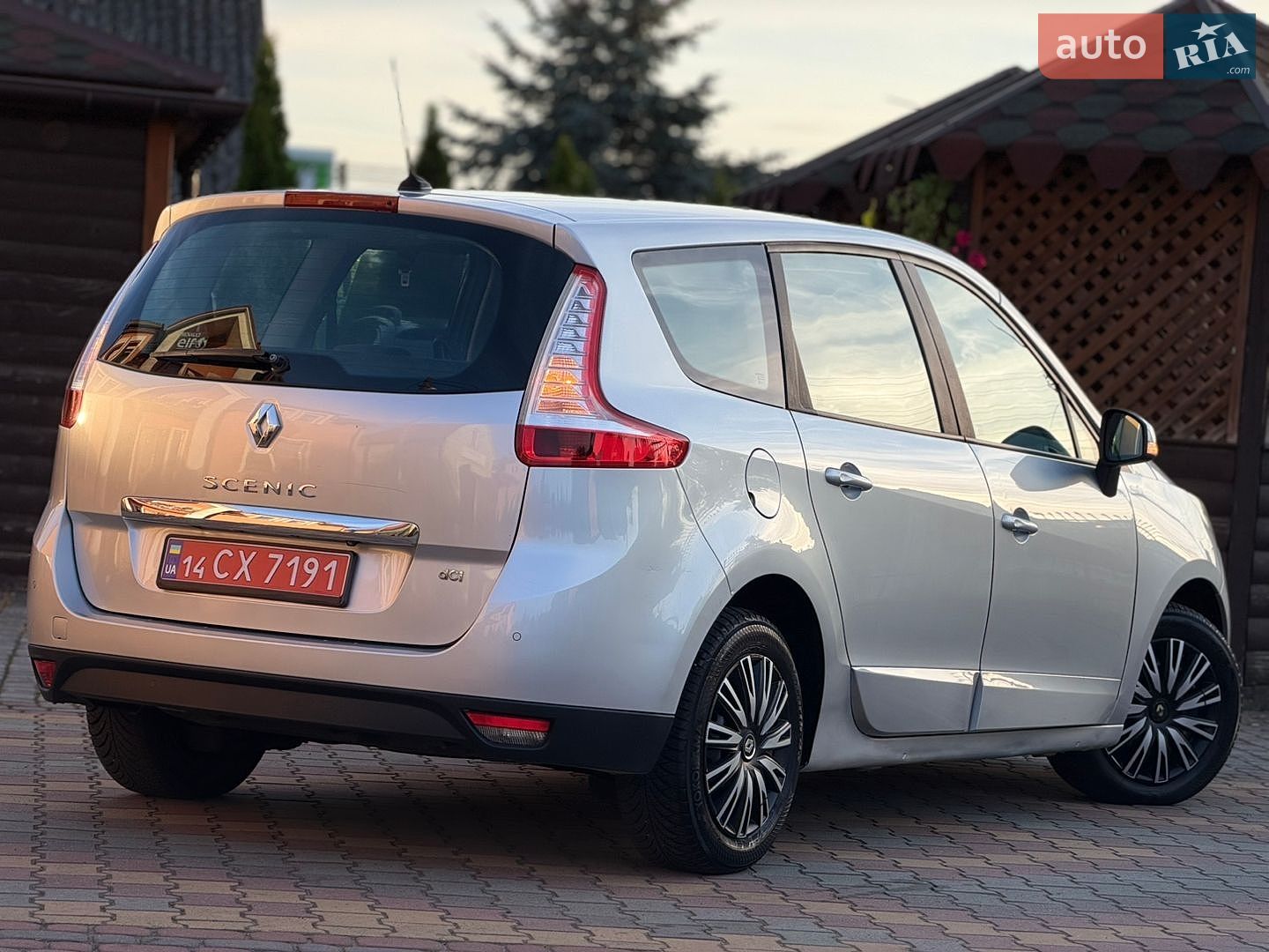 Renault Grand Scenic 2012 VIN VF1JZ1GB247141793 фото оголошення 12 з 65