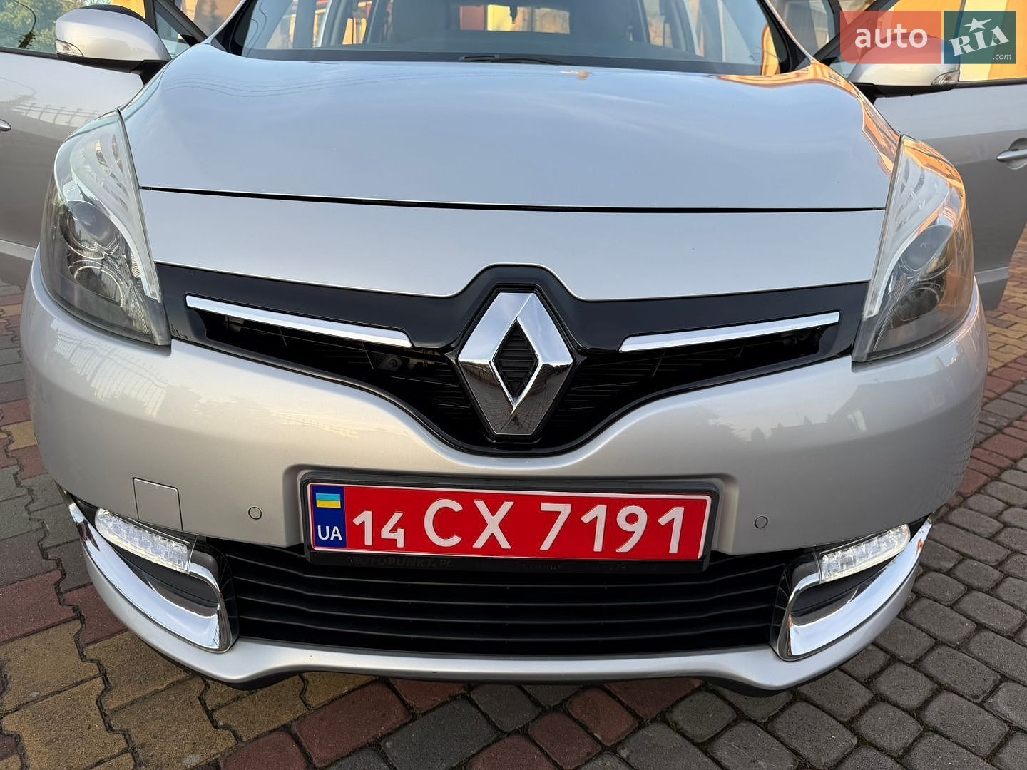 Renault Grand Scenic 2012 VIN VF1JZ1GB247141793 фото оголошення 25 з 65