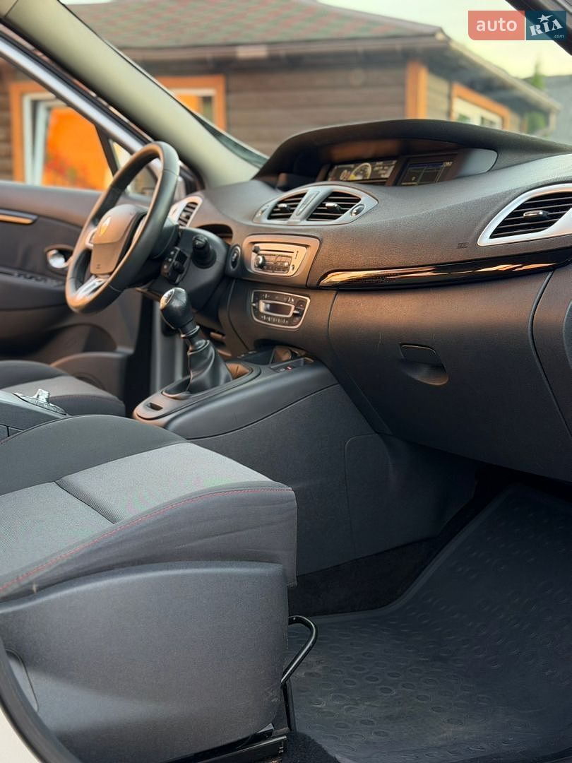 Renault Grand Scenic 2012 VIN VF1JZ1GB247141793 фото оголошення 42 з 65