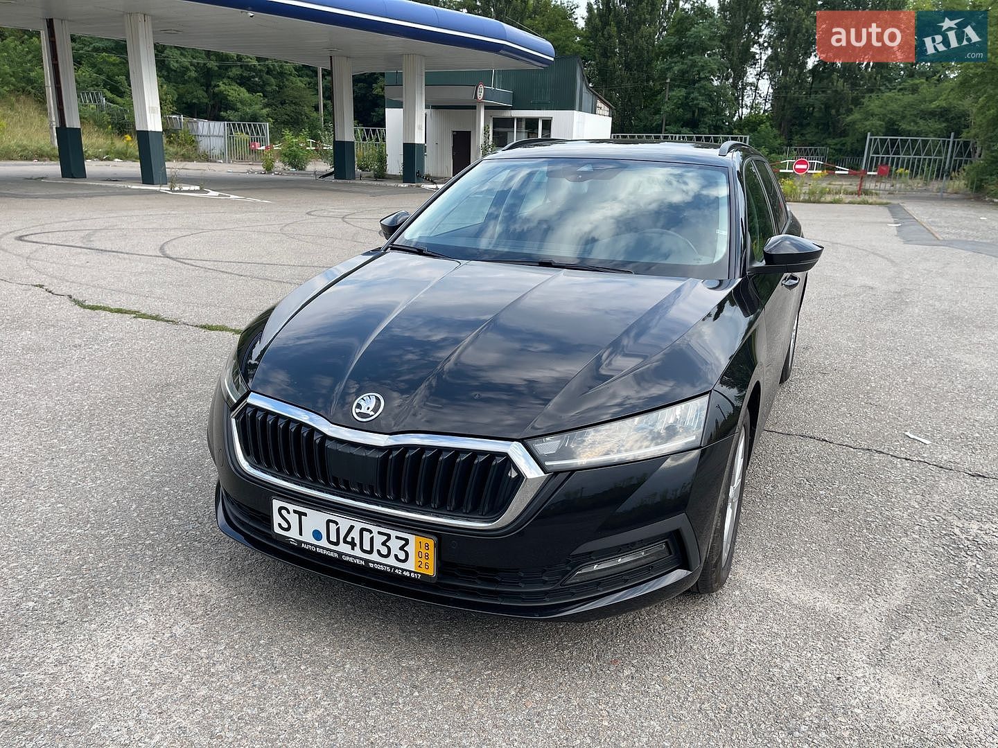 Skoda Octavia 2023 VIN TMBJG8NX0PY099502 фото оголошення 3 з 49