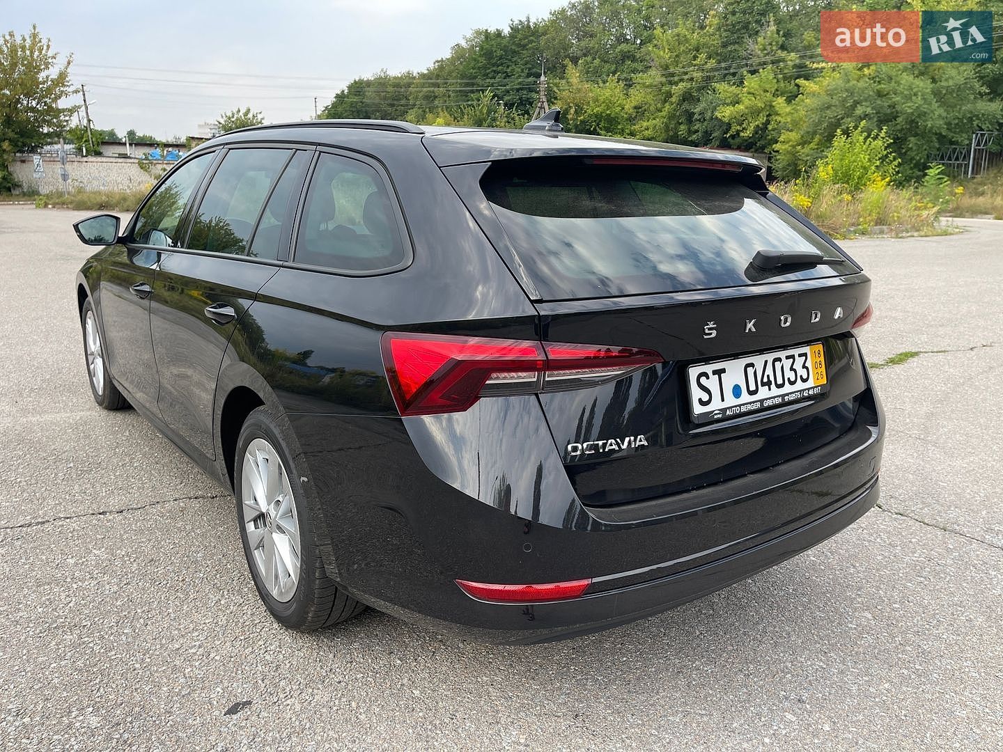 Skoda Octavia 2023 VIN TMBJG8NX0PY099502 фото оголошення 8 з 49