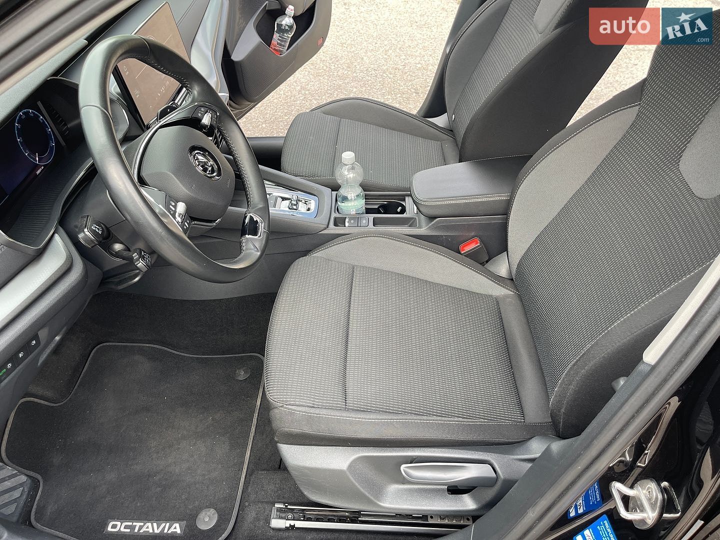Skoda Octavia 2023 VIN TMBJG8NX0PY099502 фото оголошення 19 з 49