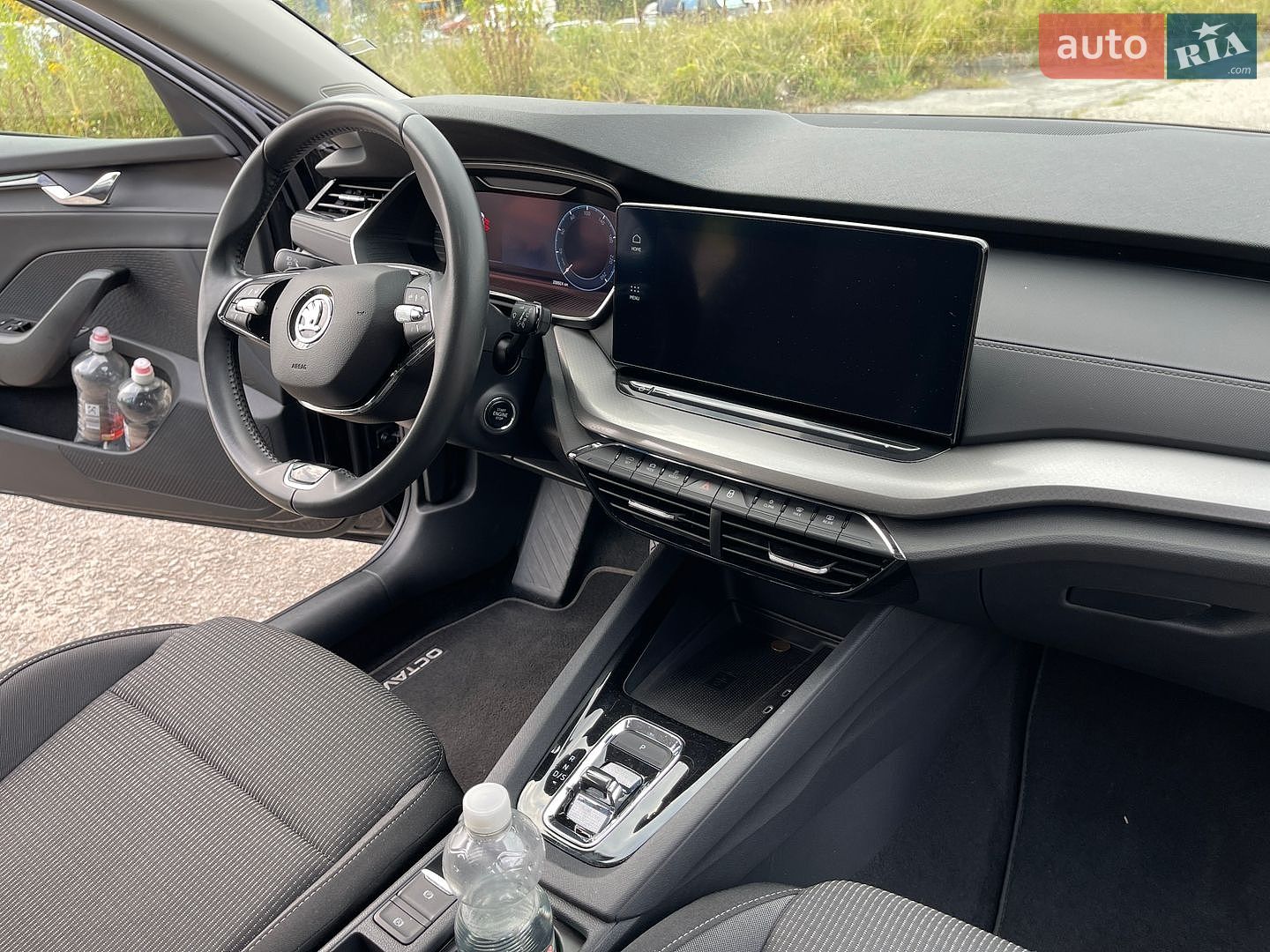 Skoda Octavia 2023 VIN TMBJG8NX0PY099502 фото оголошення 26 з 49