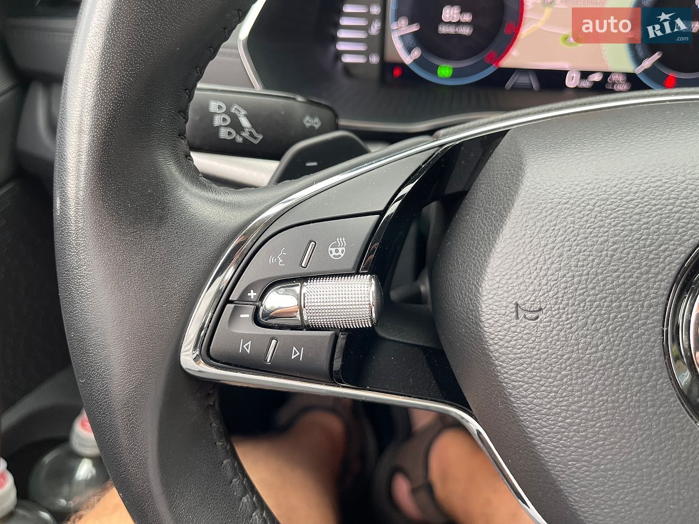 Skoda Octavia 2023 VIN TMBJG8NX0PY099502 фото оголошення 43 з 49