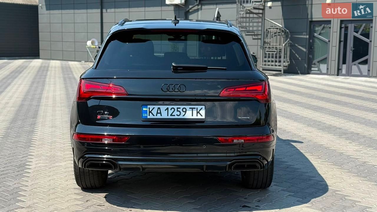 Audi Q5 2024 VIN WA1EAAFY7S2026361 фото оголошення 13 з 20