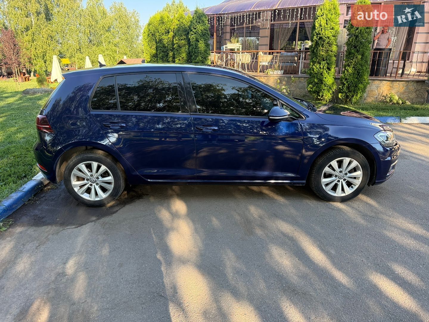 Volkswagen Golf 2018 VIN WVWZZZAUZKP021958 фото оголошення 2 з 15