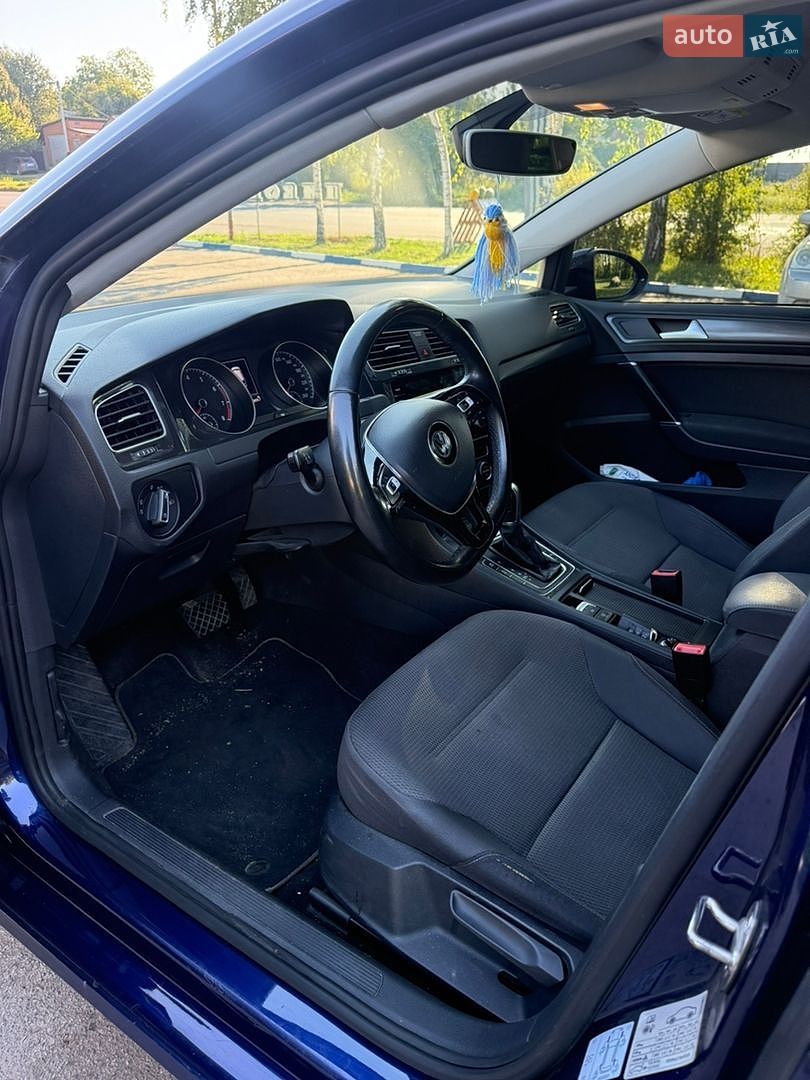 Volkswagen Golf 2018 VIN WVWZZZAUZKP021958 фото оголошення 14 з 15