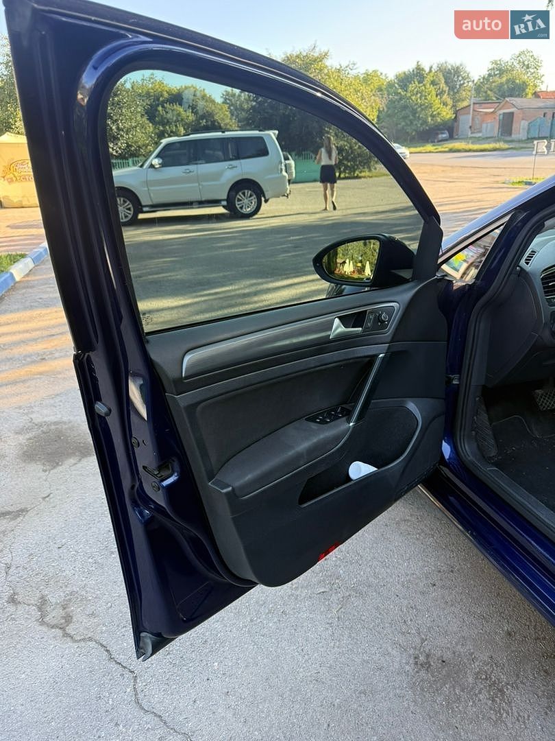 Volkswagen Golf 2018 VIN WVWZZZAUZKP021958 фото оголошення 15 з 15