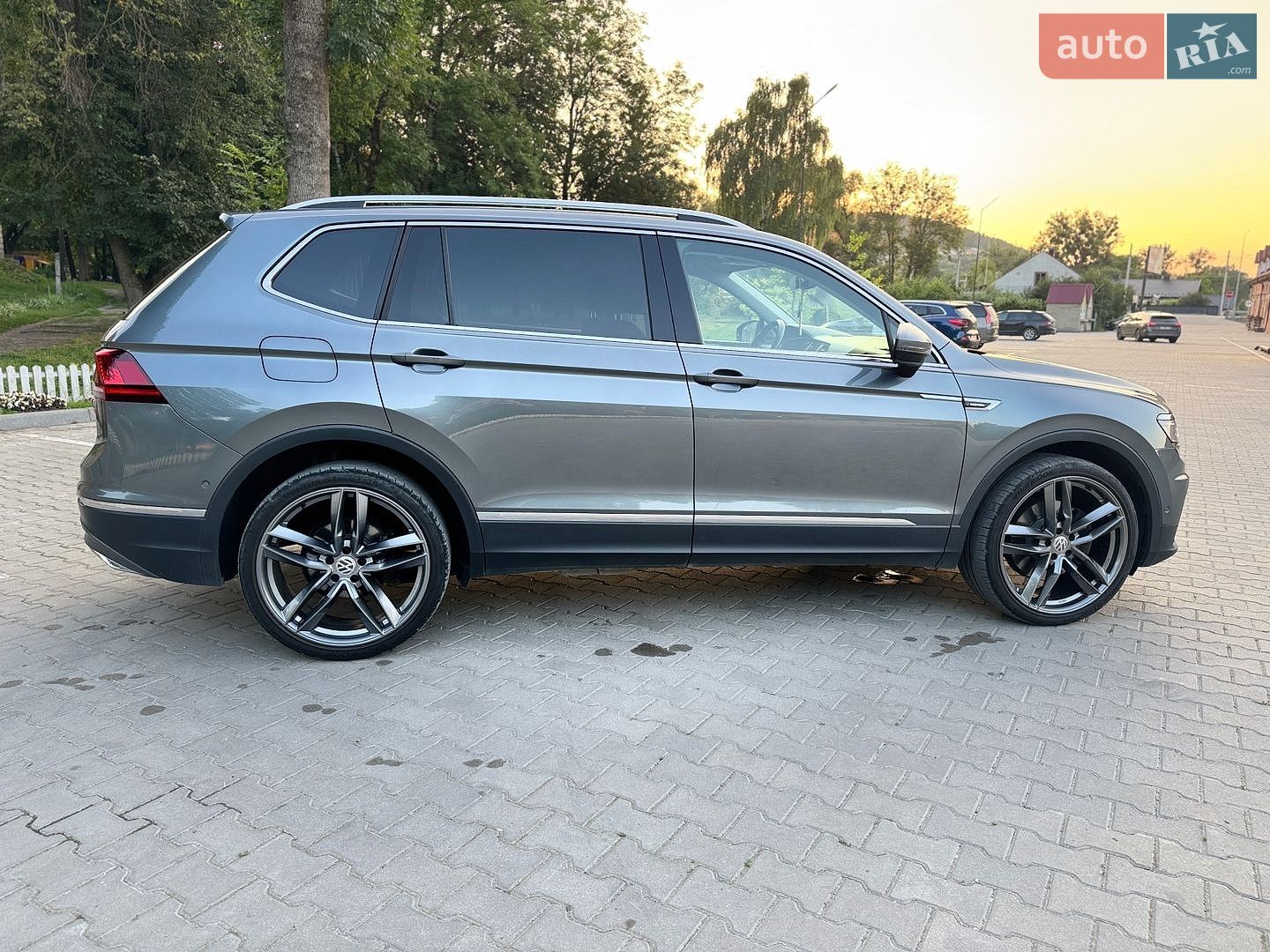 Volkswagen Tiguan Allspace 2018 VIN WVGZZZ5NZJM054766 фото оголошення 6 з 53