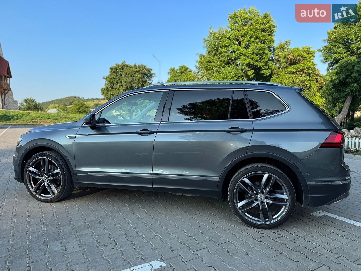 Volkswagen Tiguan Allspace 2018 VIN WVGZZZ5NZJM054766 фото оголошення 16 з 53