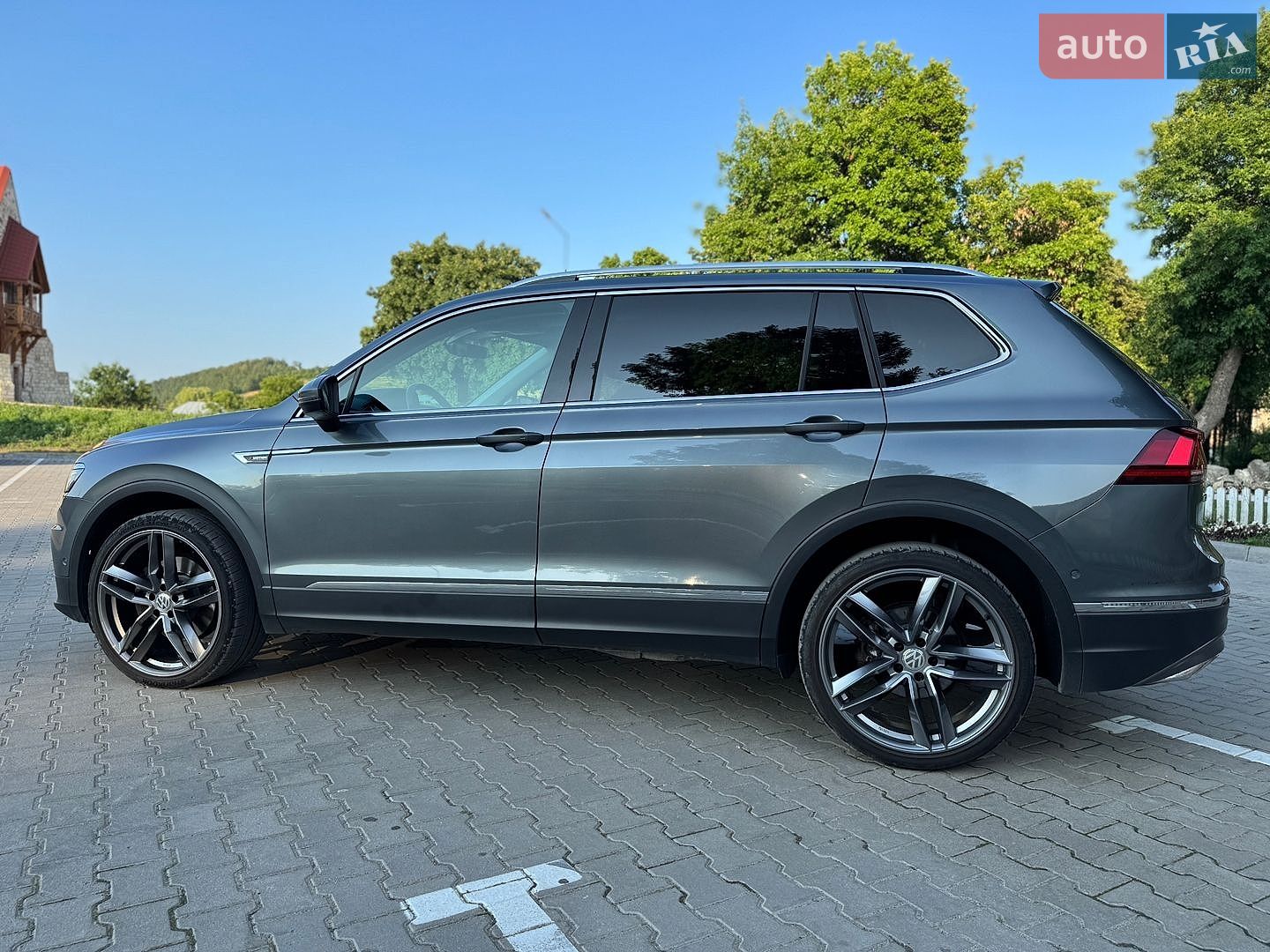 Volkswagen Tiguan Allspace 2018 VIN WVGZZZ5NZJM054766 фото оголошення 15 з 53