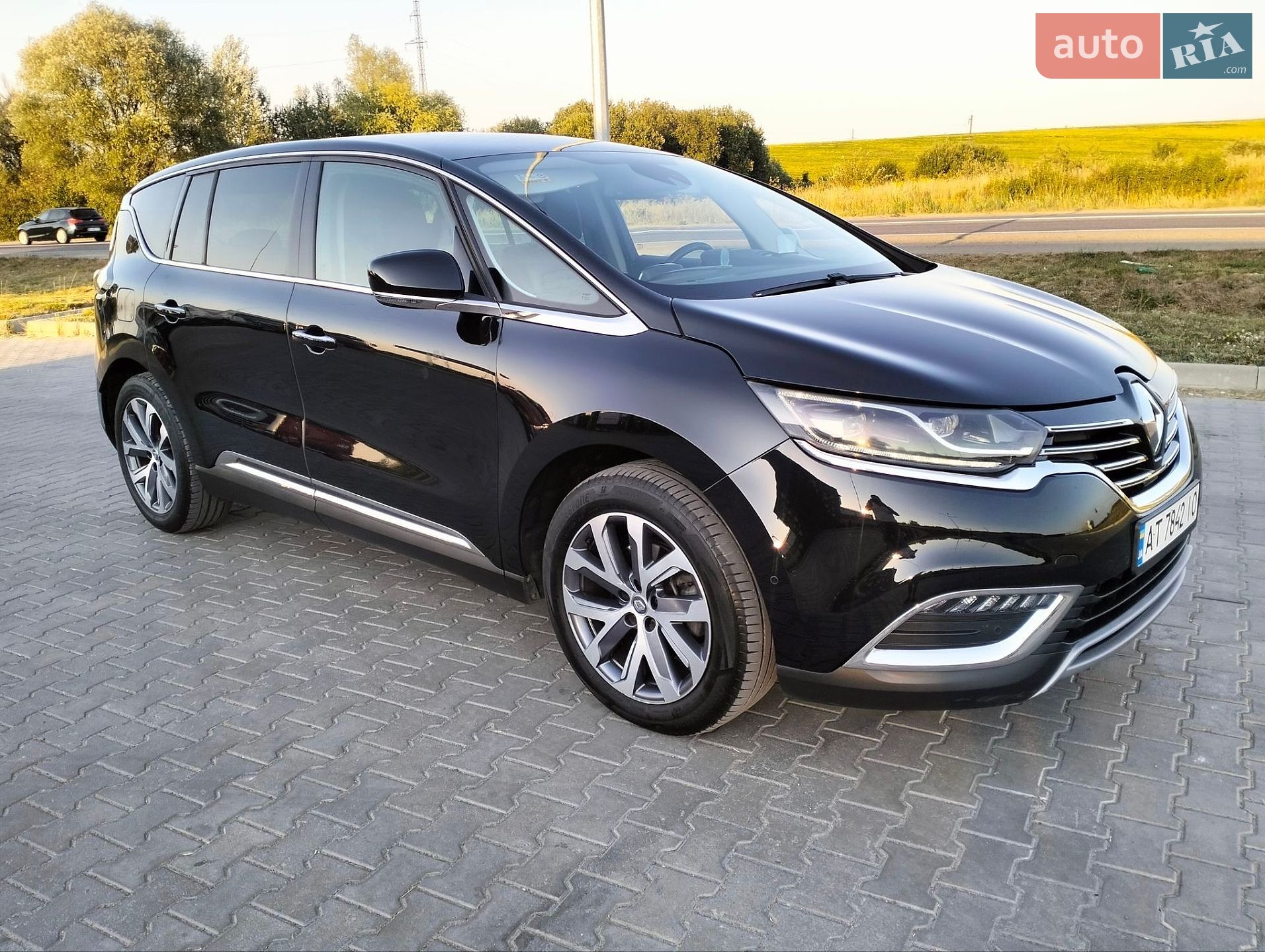 Renault Espace 2016 VIN VF1RFC00255601457 фото оголошення 3 з 44