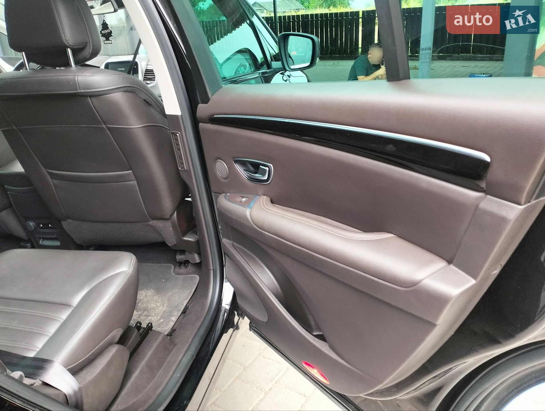 Renault Espace 2016 VIN VF1RFC00255601457 фото оголошення 28 з 39
