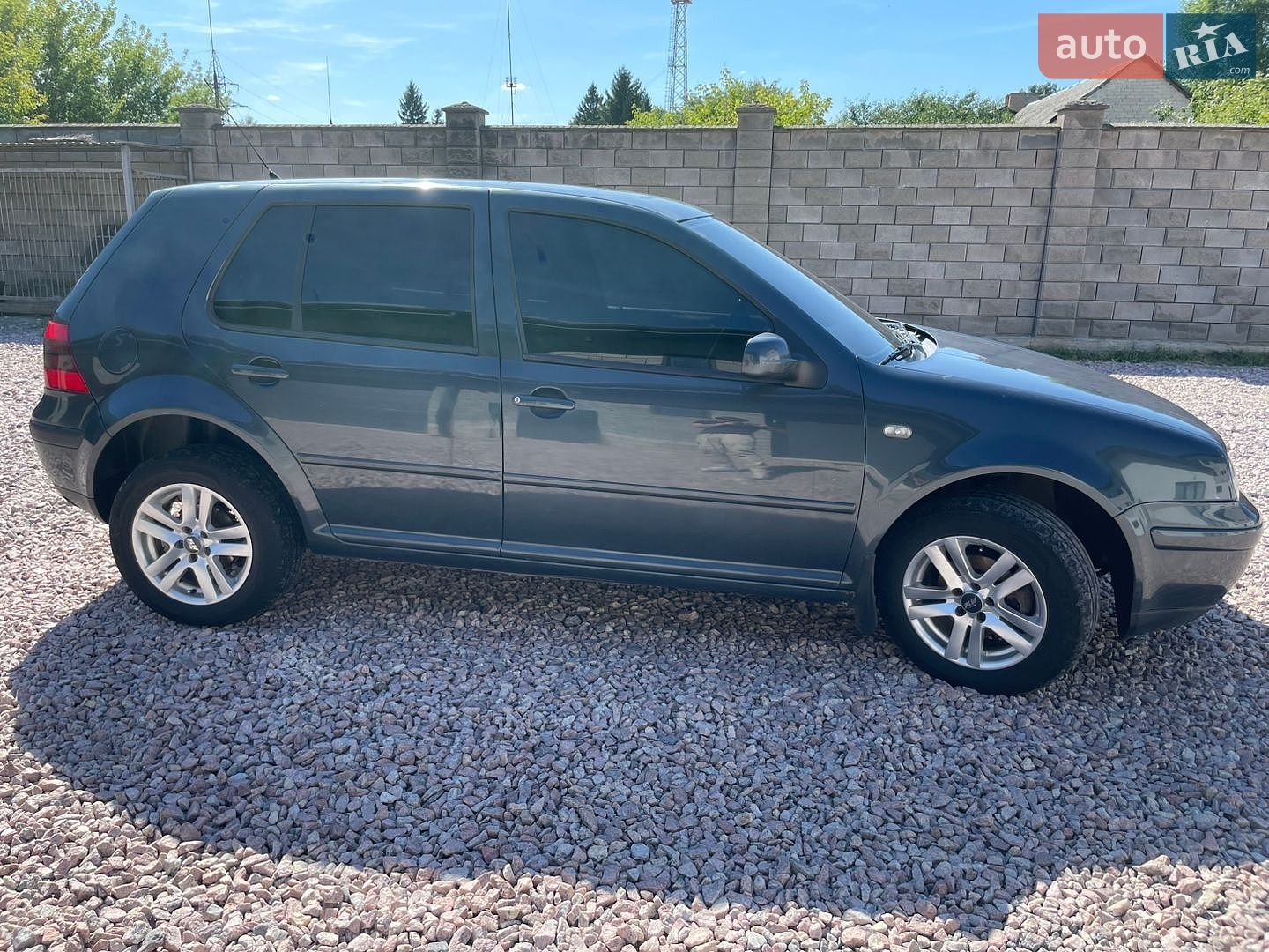 Volkswagen Golf 1999 VIN WVWZZZ1JZYU257724 фото оголошення 4 з 17