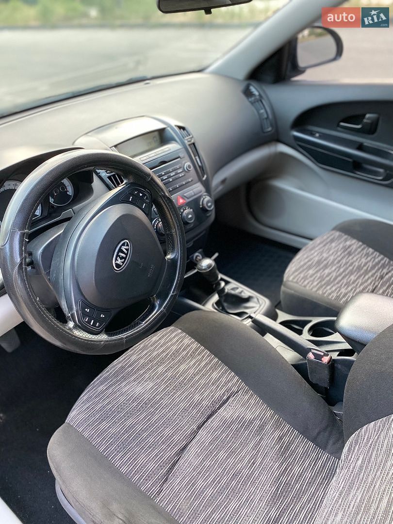 KIA Ceed 2008 VIN Y6LFF52228L006363 фото оголошення 53 з 69