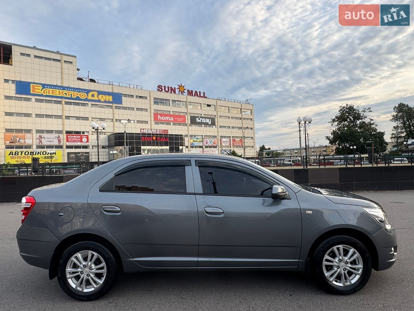 Chevrolet Cobalt 2021 VIN XWBJA69V9MA246446 фото оголошення 13 з 63