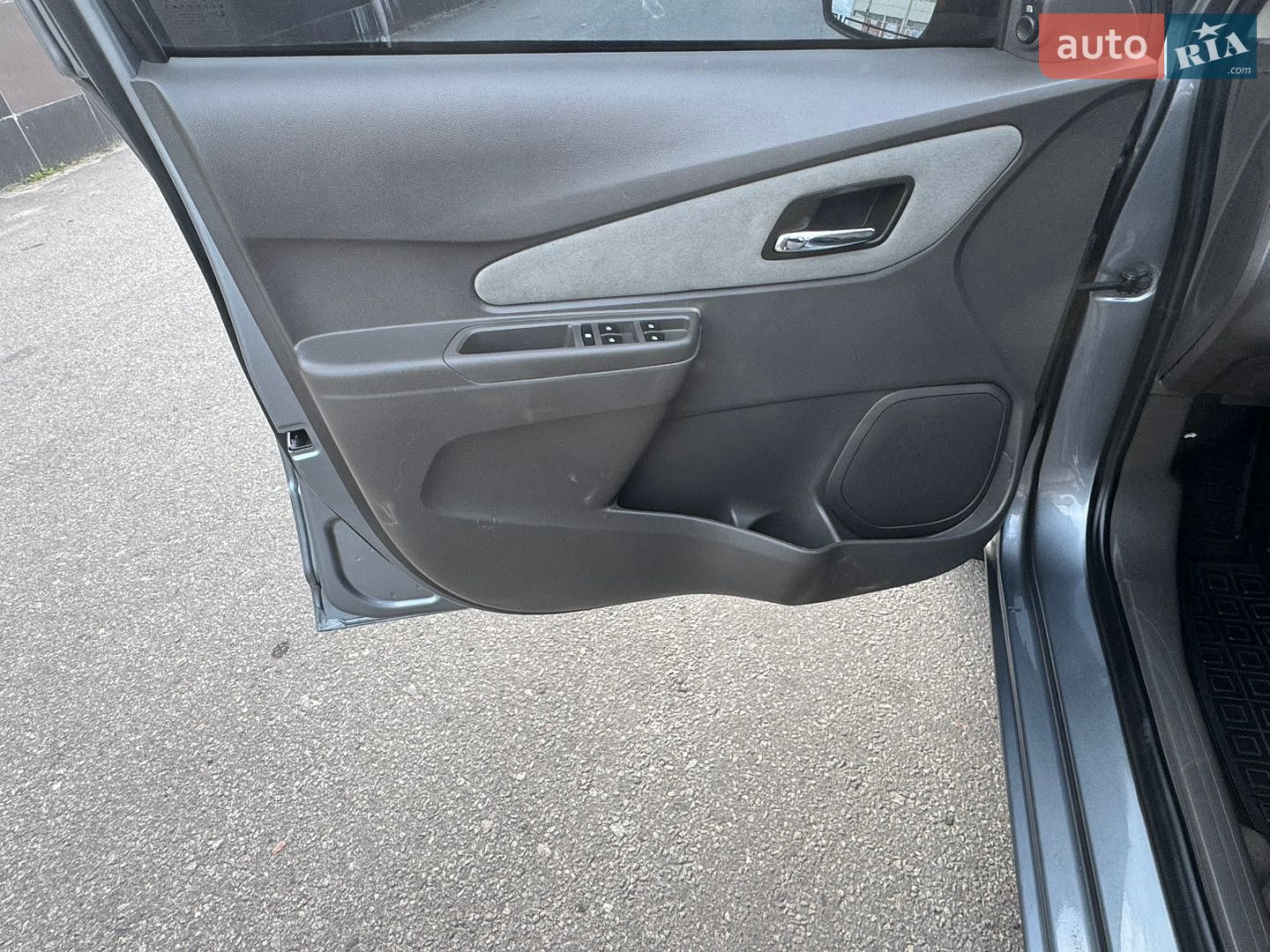 Chevrolet Cobalt 2021 VIN XWBJA69V9MA246446 фото оголошення 17 з 63