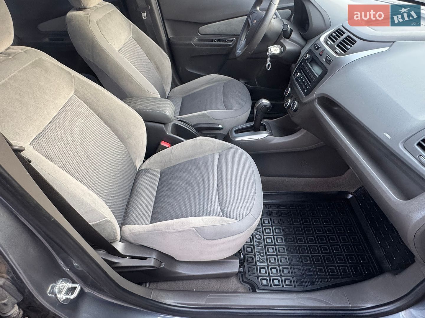 Chevrolet Cobalt 2021 VIN XWBJA69V9MA246446 фото оголошення 34 з 63