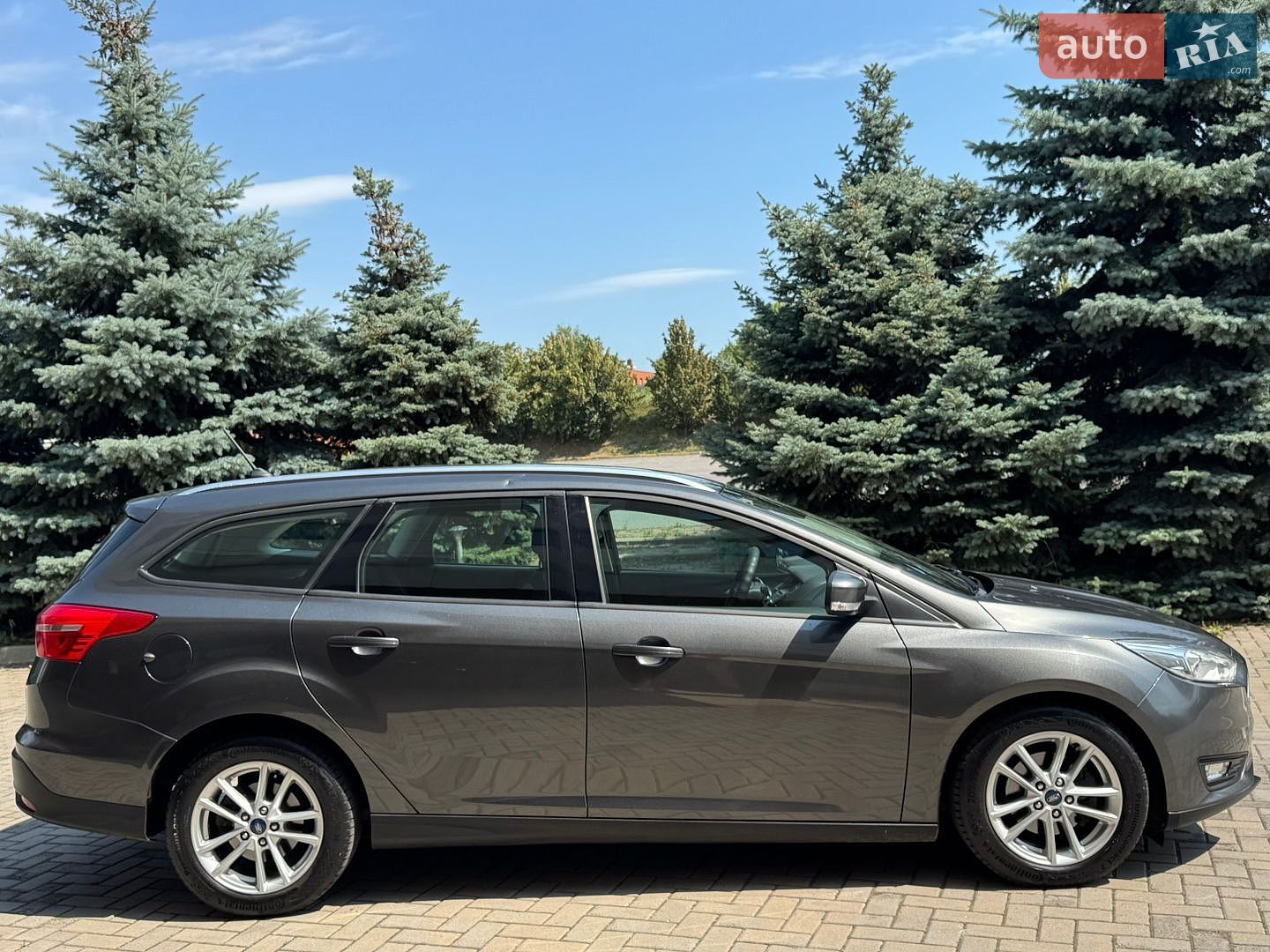 Ford Focus 2017 VIN WF06XXGCC6HB56084 фото оголошення 12 з 55
