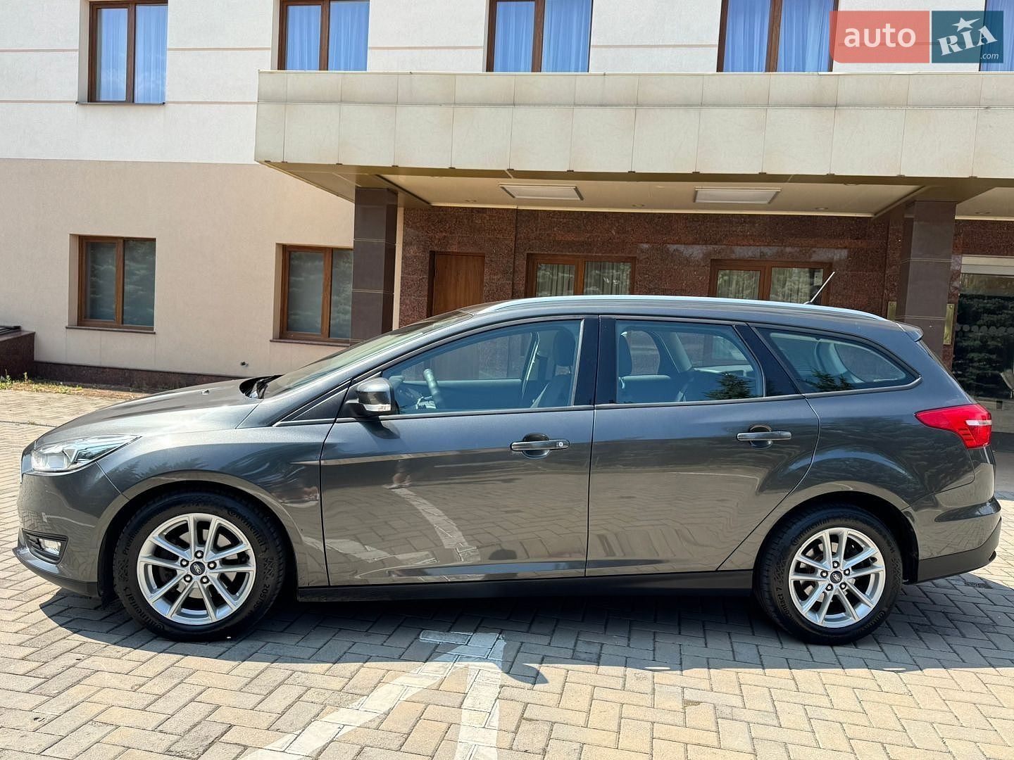 Ford Focus 2017 VIN WF06XXGCC6HB56084 фото оголошення 10 з 55