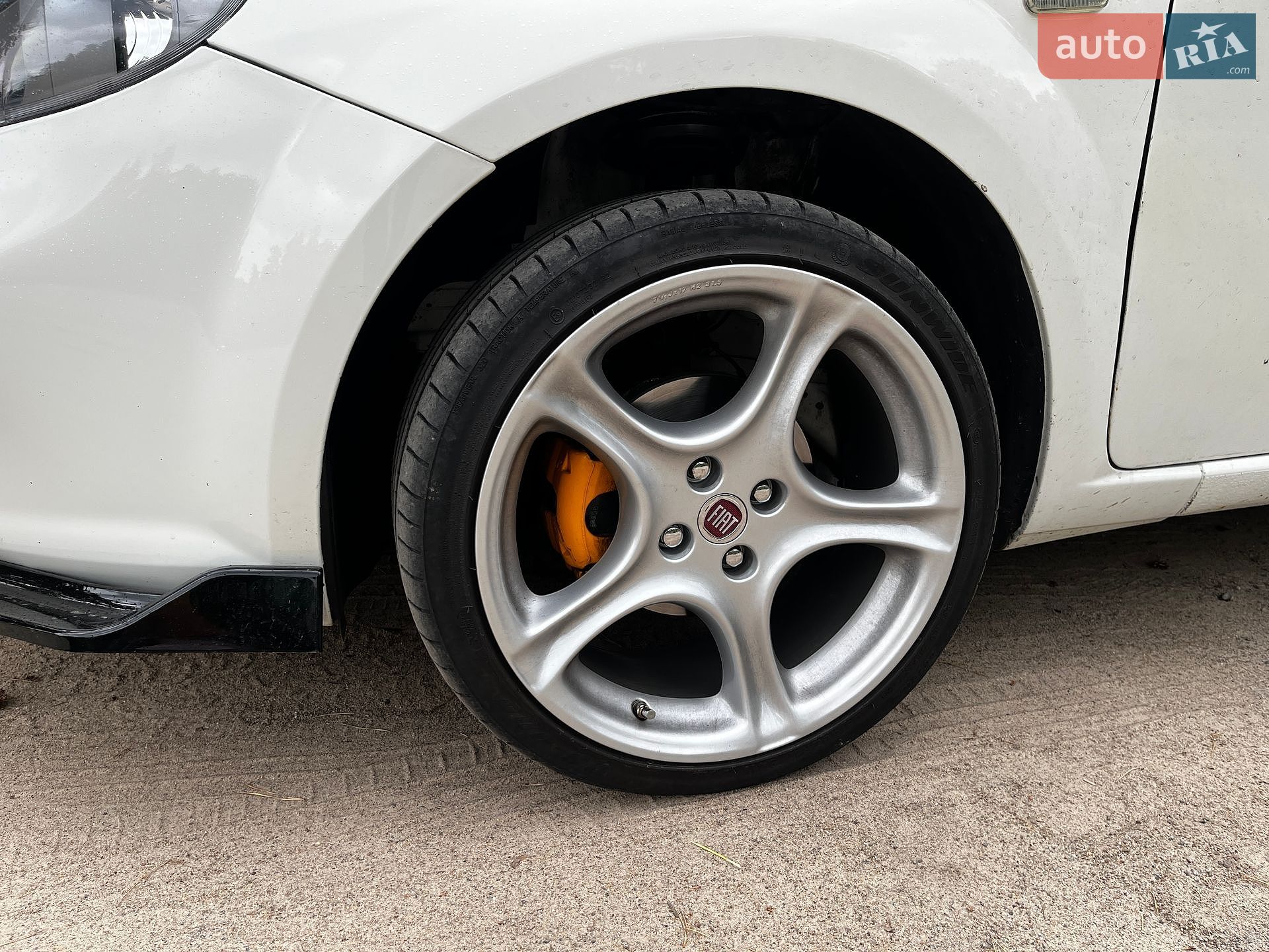 Fiat Grande Punto 2012 VIN ZFA19900001871958 фото оголошення 2 з 14