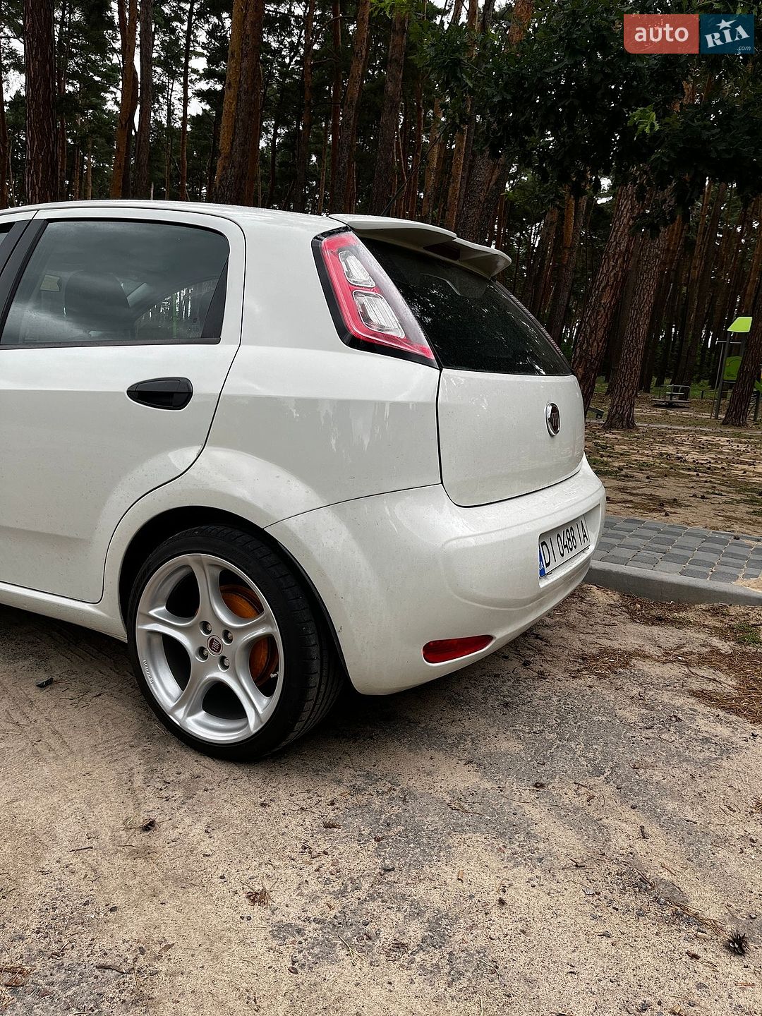 Fiat Grande Punto 2012 VIN ZFA19900001871958 фото оголошення 3 з 14