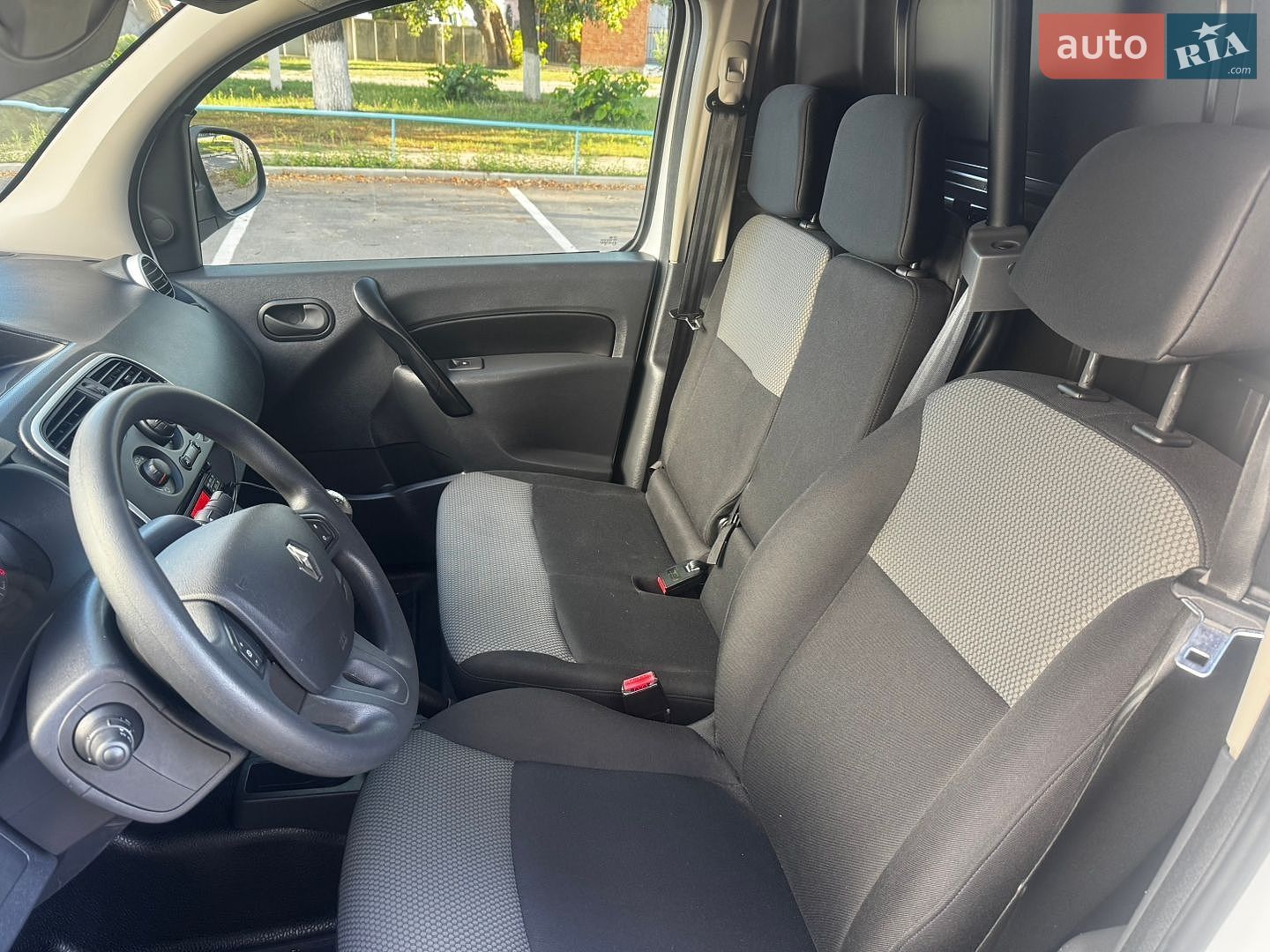 Renault Kangoo 2021 VIN VF1WF000168158591 фото оголошення 7 з 15