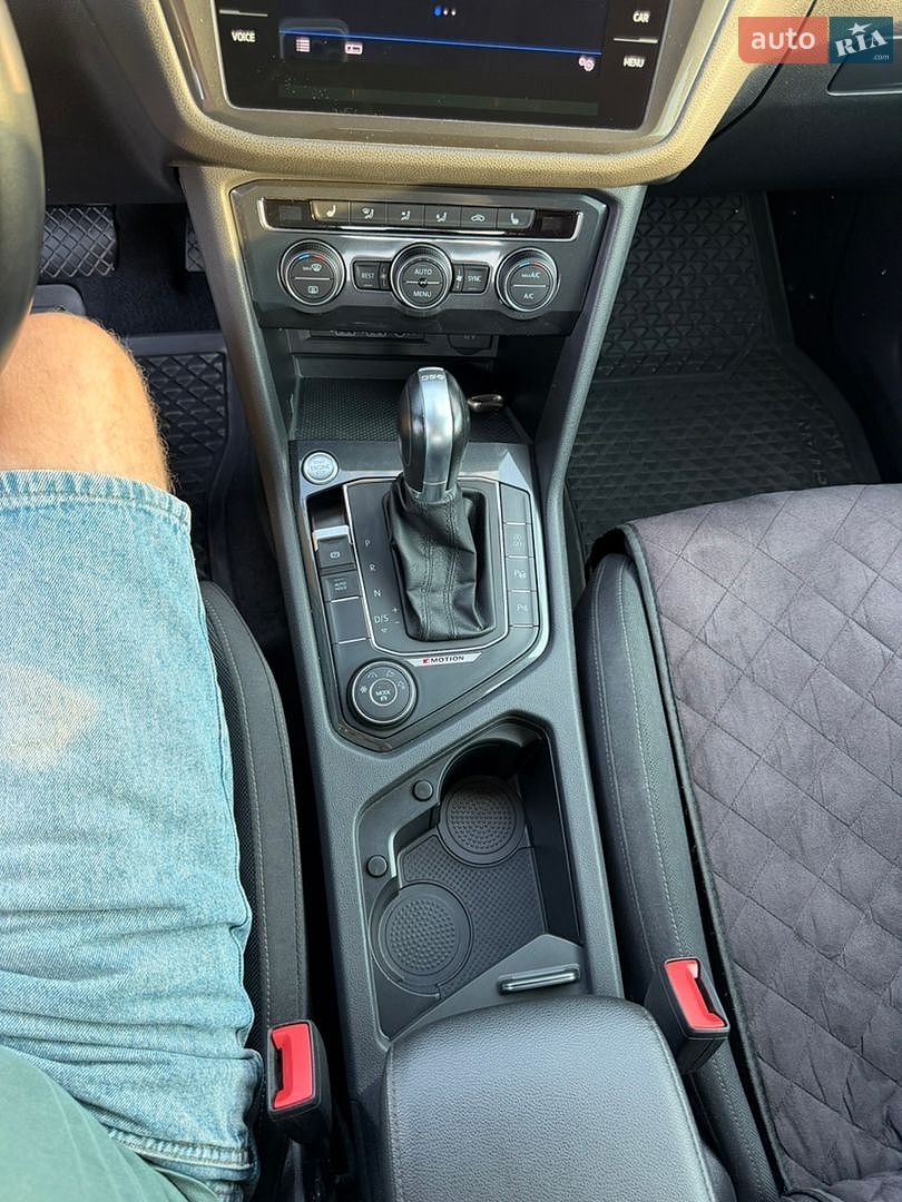 Volkswagen Tiguan Allspace 2019 VIN WVGZZZ5NZKM086404 фото оголошення 18 з 61